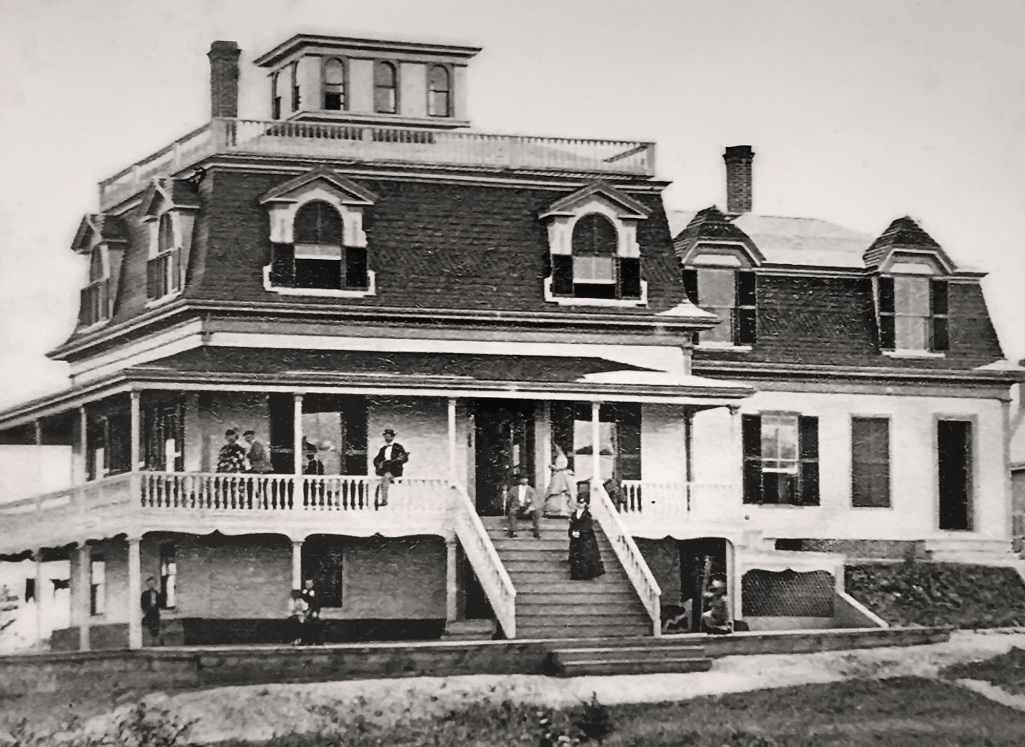 Historic image of Veazie Cottage. Collection of the Bar Harbor Inn